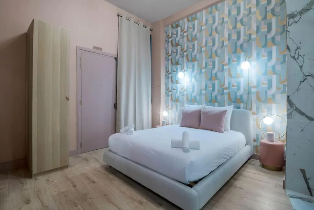 2B.Appart 6Pers#2Bedrooms#Victorhugo#Arcdetriomphe パリ アパート